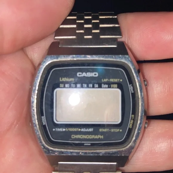 Casio S-830 Vintage Digital Watch 36x40mm Made in Japan